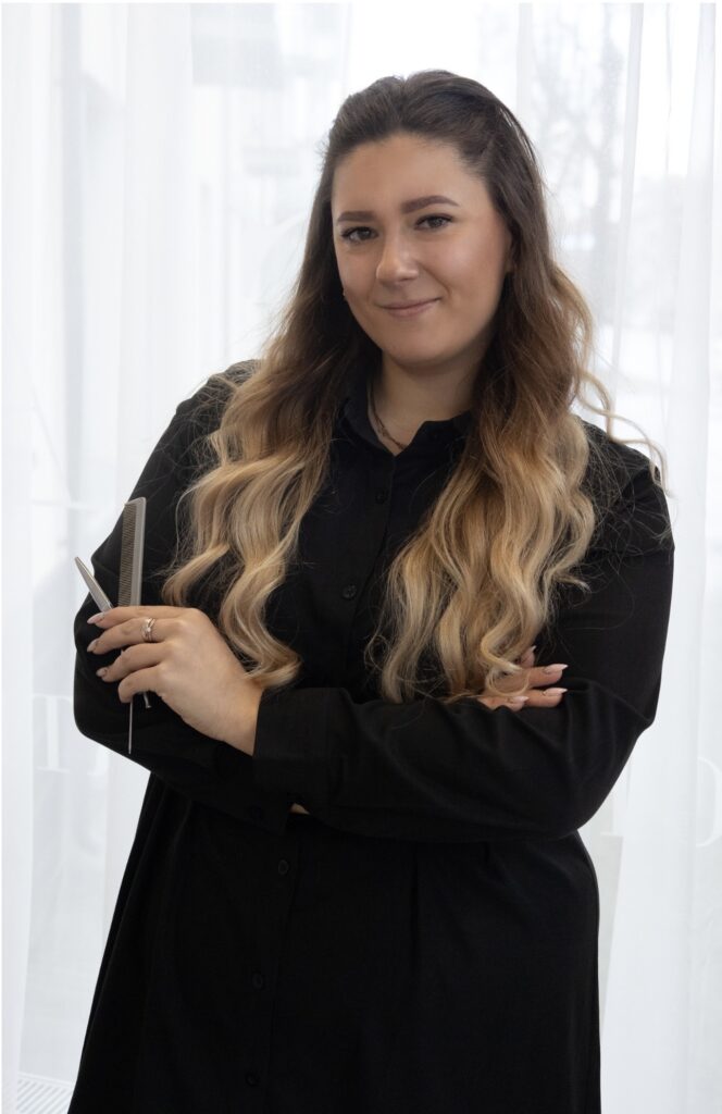 Agnė Zupkuvienė, plataus profilio kirpėja