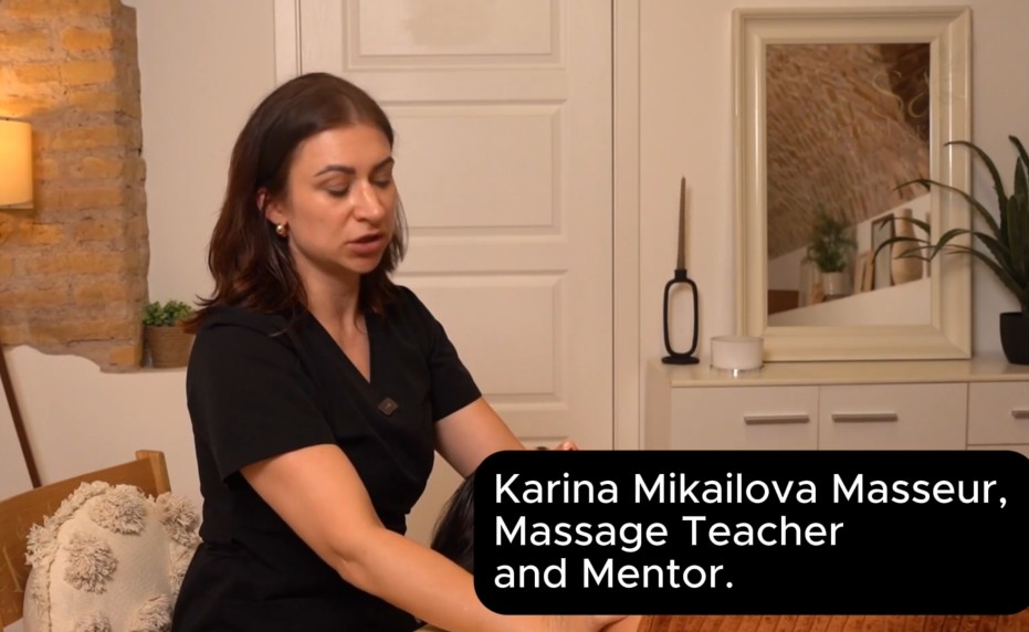 Practical part - Decollete area massage